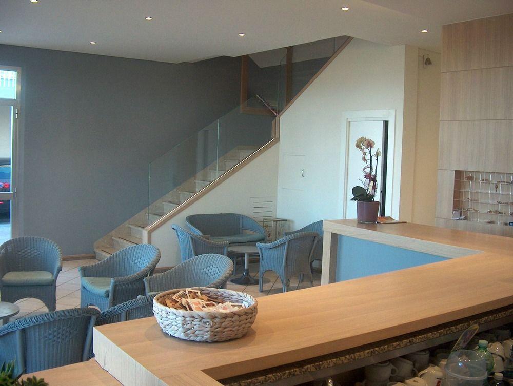 Hotel Trevi Cesenatico Extérieur photo